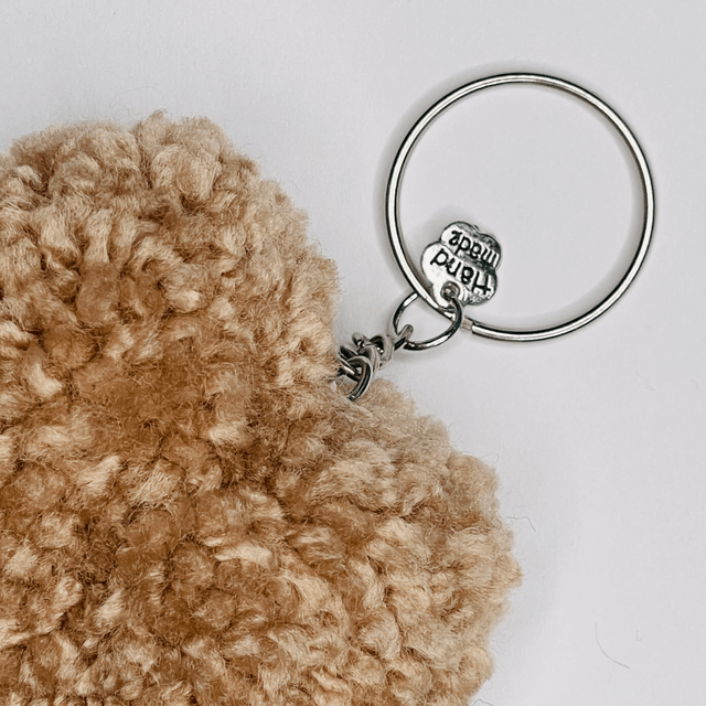 Ours Brun - Porte-clé pompon coeur - L